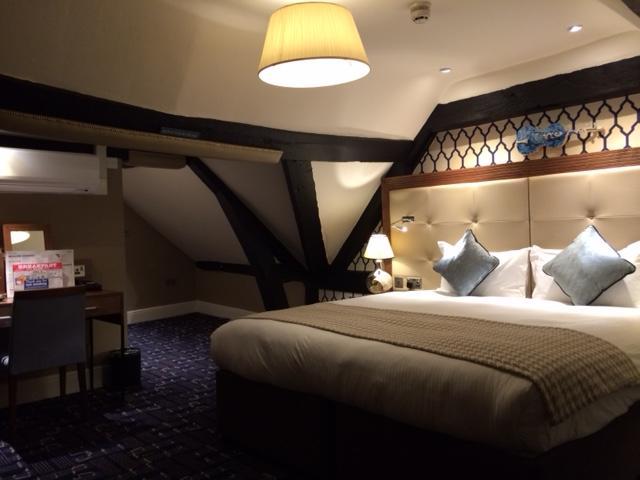 Hotel The Crown Wetherspoon à Worcester Extérieur photo